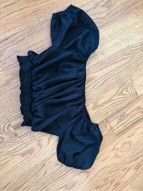 Romantic Black Off-Shoulder Puff Sleeve Top